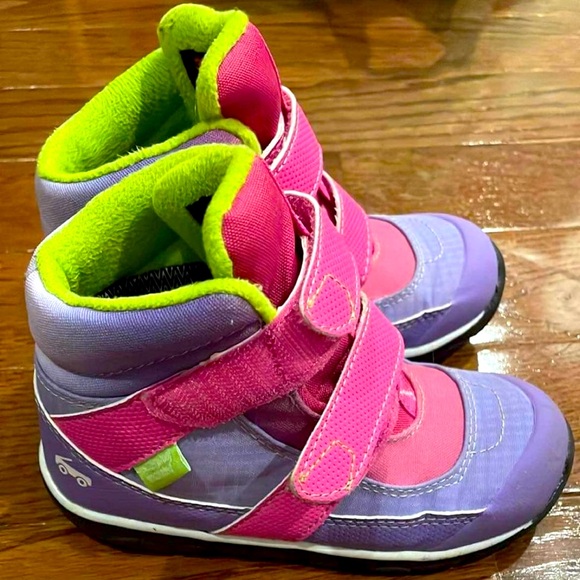 See Kai Run Girls Atlas Waterproof Boots Sz 11 - Picture 1 of 3